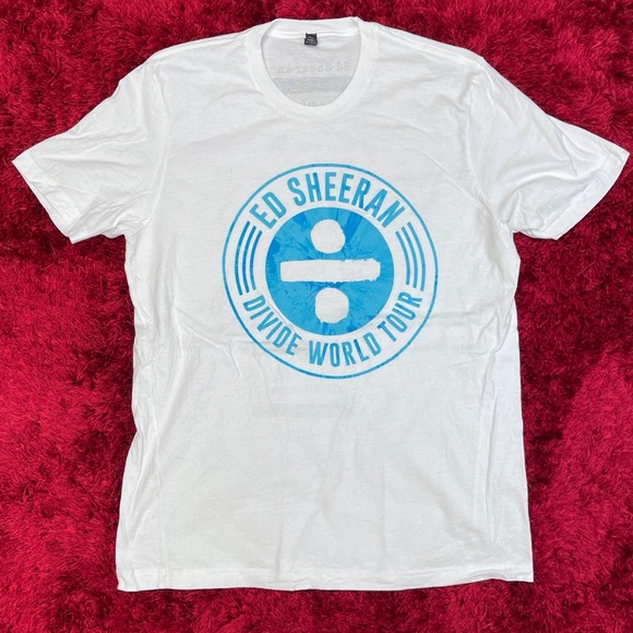 Ed Sheeran Divide World Tour Tee Black XL USA Dates White Blue Plus X - Picture 1 of 7